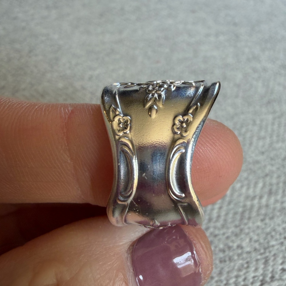 Magnolia Spoon Ring - Picture 10 of 14
